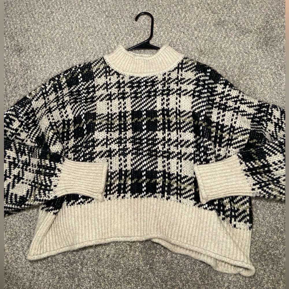 Arizona Jean co sweater brand new